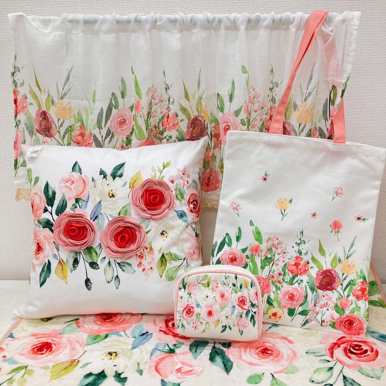 バラ柄インテリア